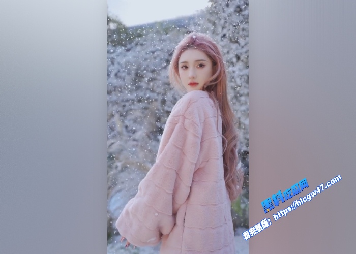 抖音擦边主播奶油米yoo早期福利资源泄密会议室专属诱惑热舞黑丝长腿自慰骚穴令人鼻血直流 图6WH700x500px