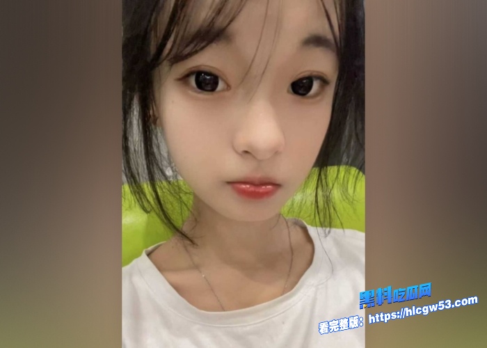 江西理工大学孙思芸南昌校区出名的校鸡裸体自拍视频曝光这小身板好像狠狠的干她 图1WH700x500px