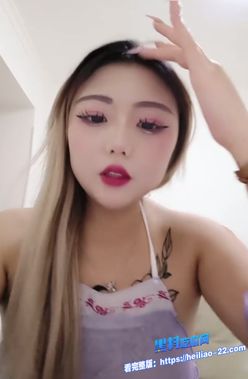大花腿精神小妹小诗诗深夜直播福利每晚睡前化身性感小妖精3