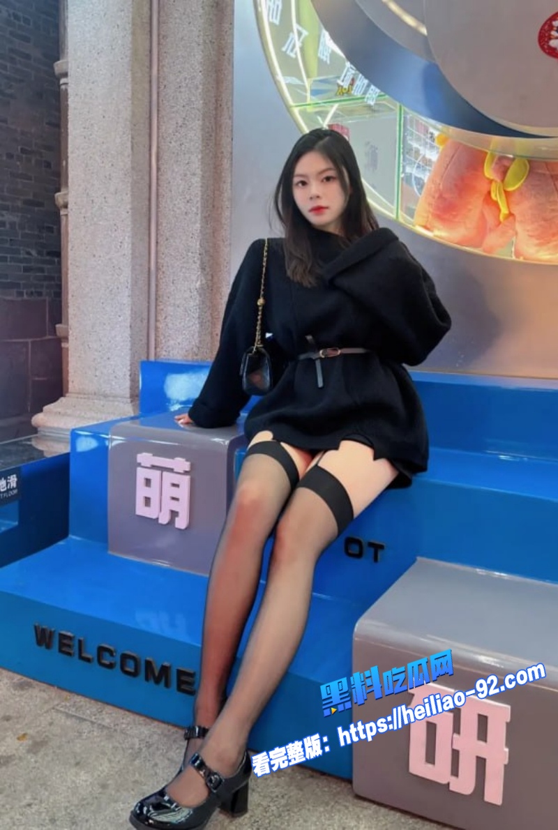 姐弟乱伦趁母不在厕所暗度陈仓姐姐惨遭疯狂后入蹂躏各种姿势都被干到腿软1 姐弟乱伦趁母不在厕所暗度陈仓姐姐惨遭疯狂后入蹂躏各种姿势都被干到腿软1