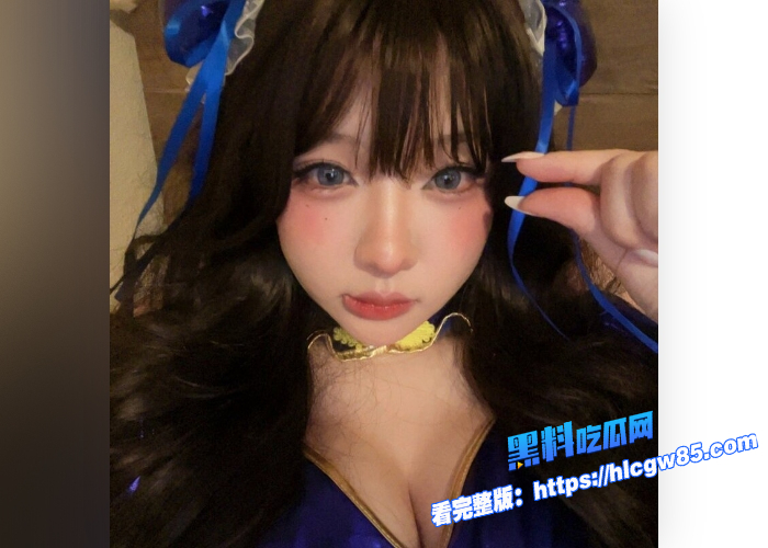 manekinekoluvuCOS春丽跪地深喉口交1 manekinekoluvuCOS春丽跪地深喉口交1
