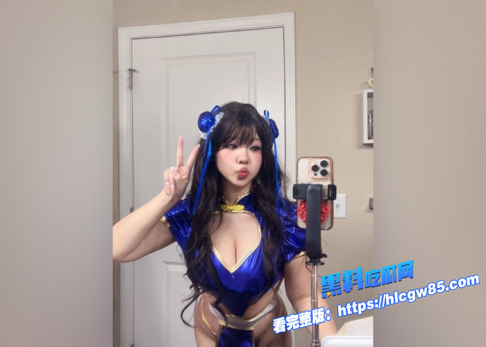manekinekoluvuCOS春丽跪地深喉口交3 manekinekoluvuCOS春丽跪地深喉口交3