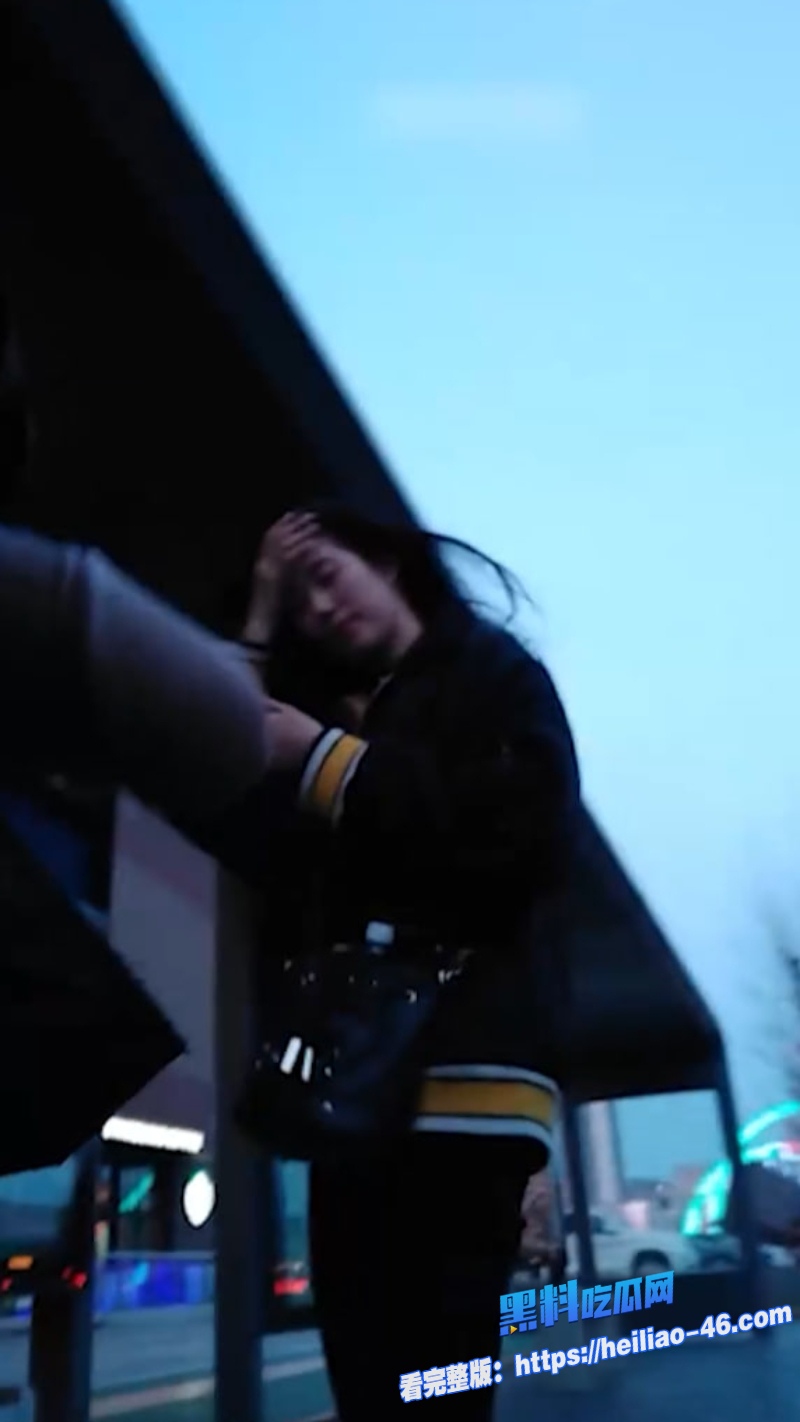 变态来袭注意回避黑虎街射在商场蛋糕店和公交车站对着各种美女疯狂打飞机4