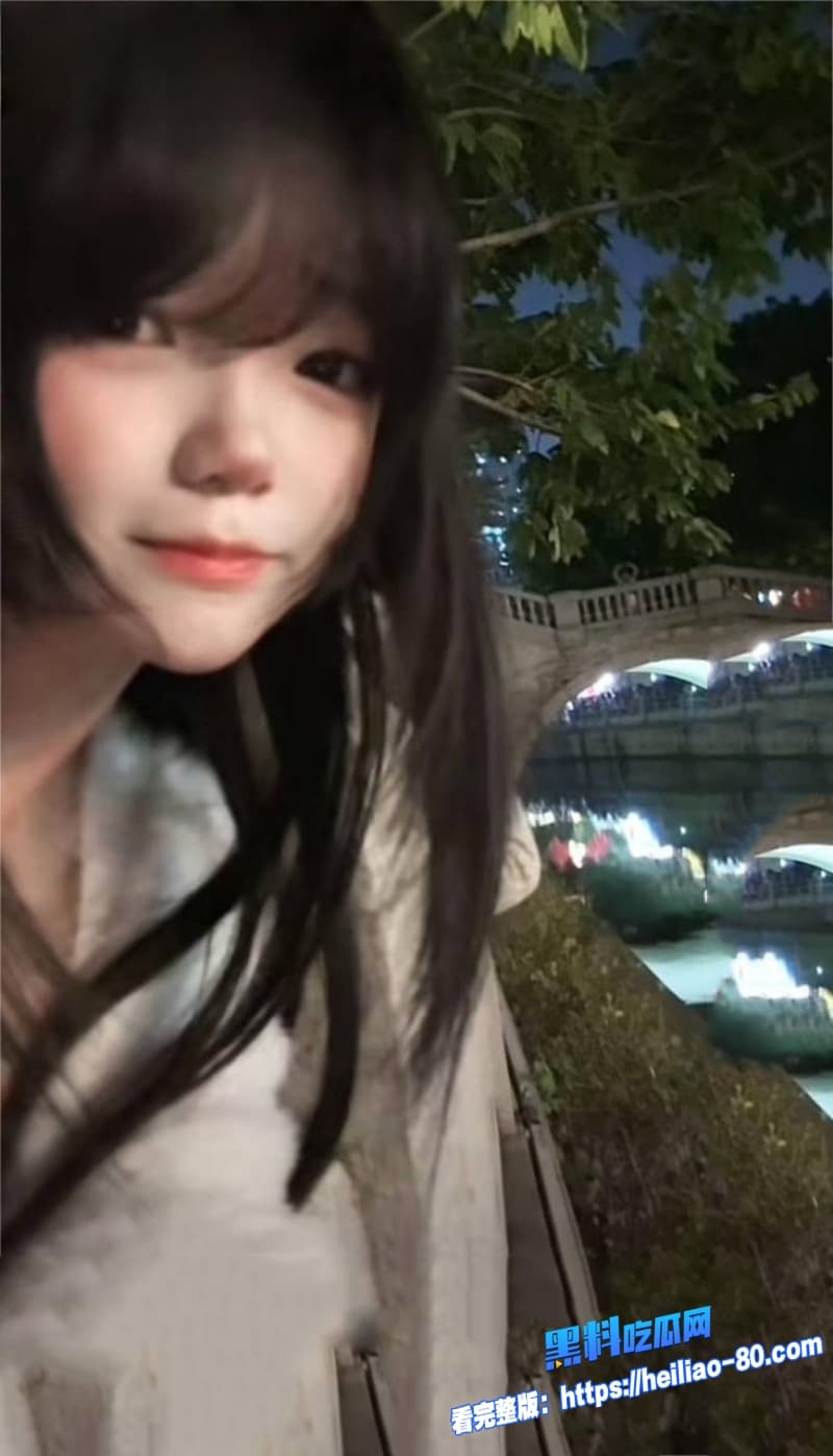 B站福利姬kaci脆脆定制福利私拍身穿制服擦边漏点约炮金主口交打桩5