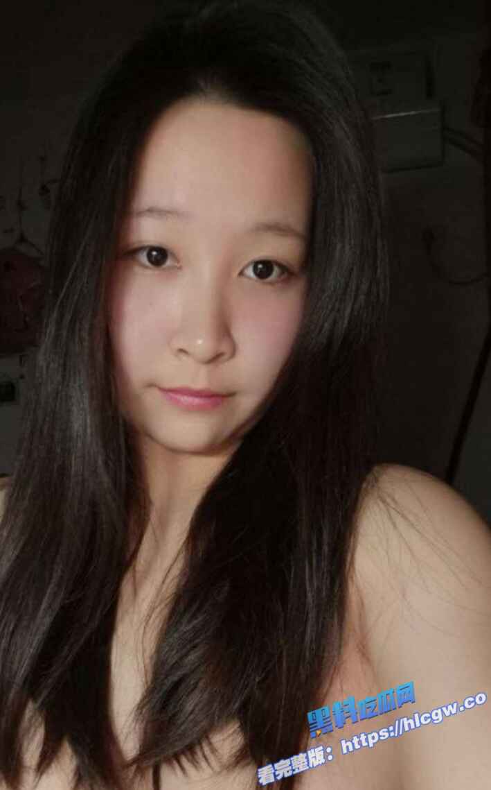 瓜友分享 soul约到的极品反差实习护士 背着男友约炮 各种车震 还可以内射！图2