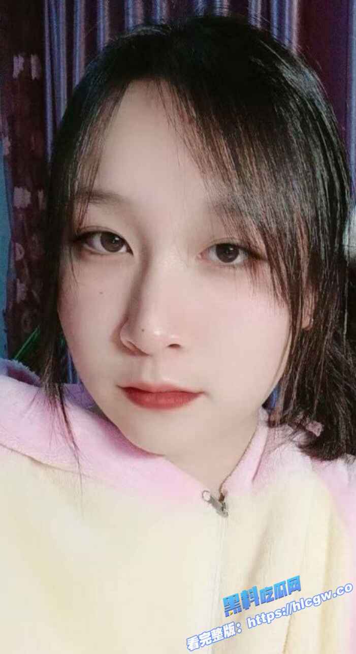 瓜友分享 soul约到的极品反差实习护士 背着男友约炮 各种车震 还可以内射！图3