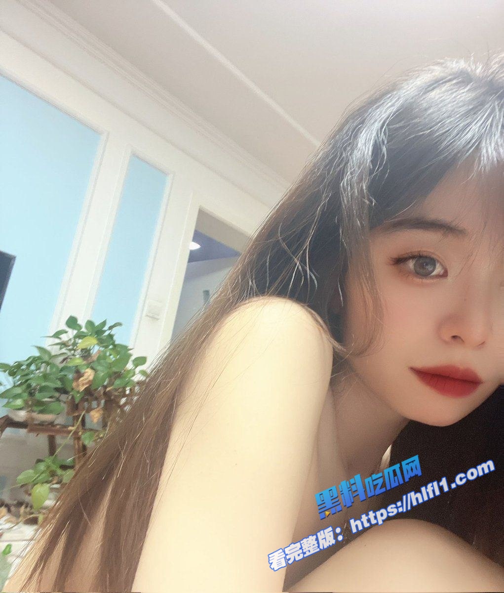 探探约炮 张家口涿鹿骚逼 上来聊就要加微信 聊了两次就约出来打炮 母狗一条！2