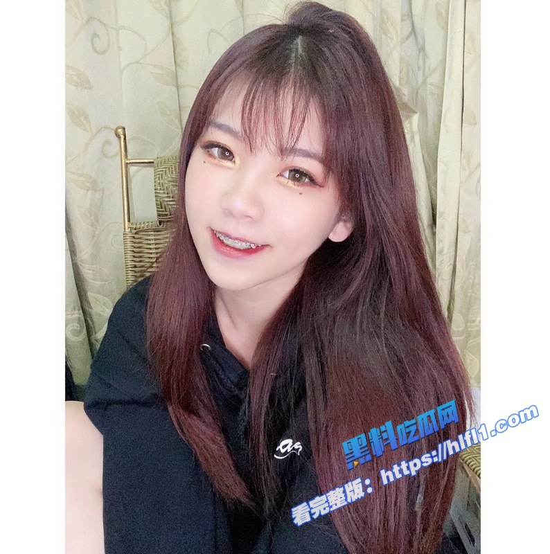 台湾 直播卖飞机杯小妹 性感蕾丝睡衣 学生制服高潮喷水 买你的杯子能干你一炮吗？4