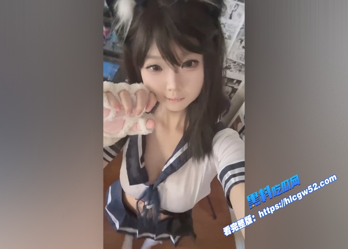 推特极品萝莉眼镜妹羊咩咩最新高价福利合集流出脸B同框自慰反差大秀裸舞纯纯骚母狗一条 图5WH700x500px