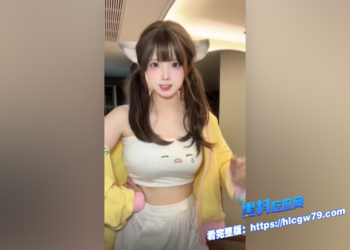 海角乱伦 萝莉女儿刚满18岁就被老父亲亲手开苞听她的哭声心都要碎了7