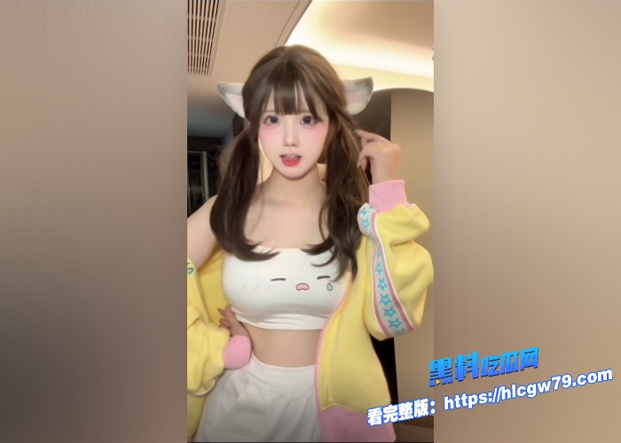 海角乱伦 萝莉女儿刚满18岁就被老父亲亲手开苞听她的哭声心都要碎了6