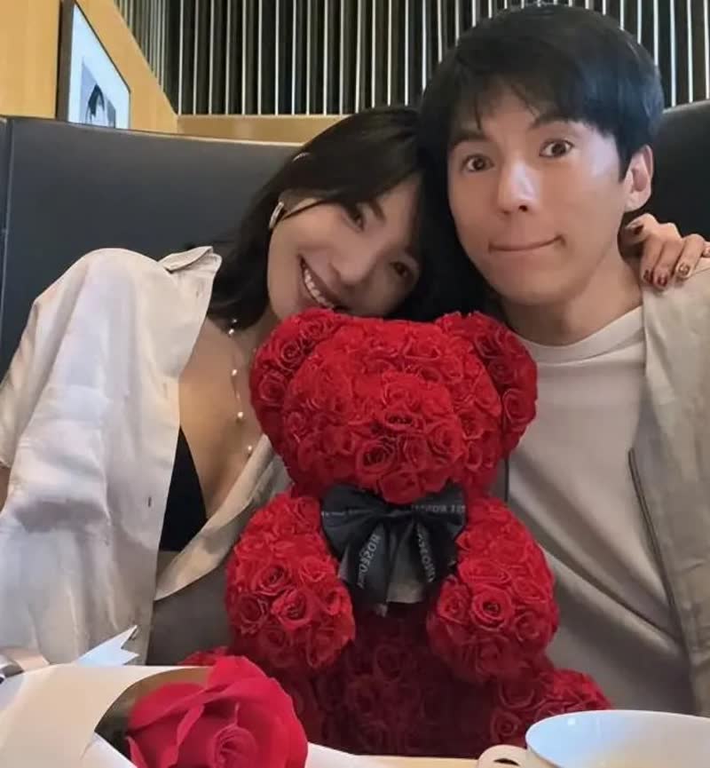 老舅演员宋宁峰婚内出轨Q女士彻底塌房 老舅演员宋宁峰婚内出轨Q女士彻底塌房