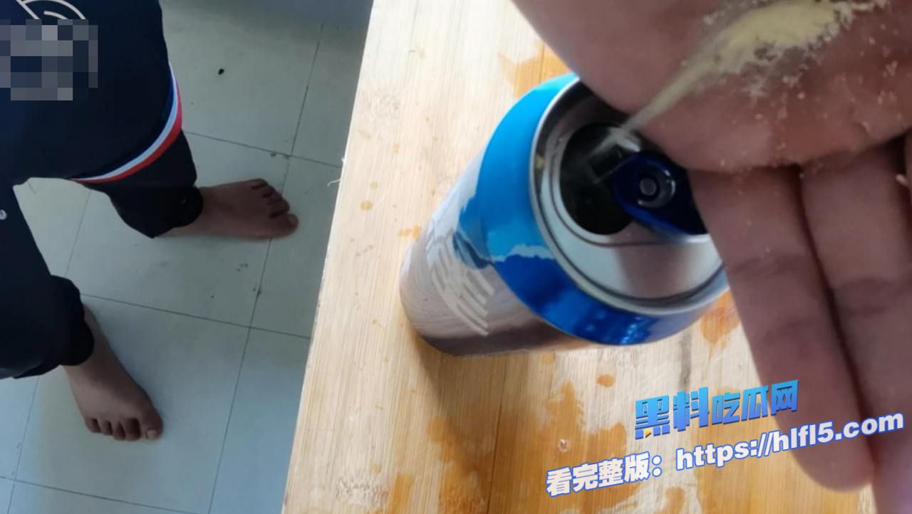 (第三期)老爸玩弄女儿不看?黑料原创父女乱伦连载!真不该给女儿啤酒内下春药 太可怕了! 图2 (第三期)老爸玩弄女儿不看?黑料原创父女乱伦连载!真不该给女儿啤酒内下春药 太可怕了! 图2