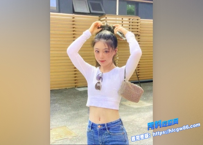 情侣私密泄爆极品反差婊女友黑丝美甲足交狂撸钢屌贱逼一线天抠喷白浆拉丝 1 情侣私密泄爆极品反差婊女友黑丝美甲足交狂撸钢屌贱逼一线天抠喷白浆拉丝 1