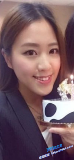 香港地产女神 马纪筠 为了上位选择和油腻上司上床做爱 穿着丝袜被小鸡巴抽插！2