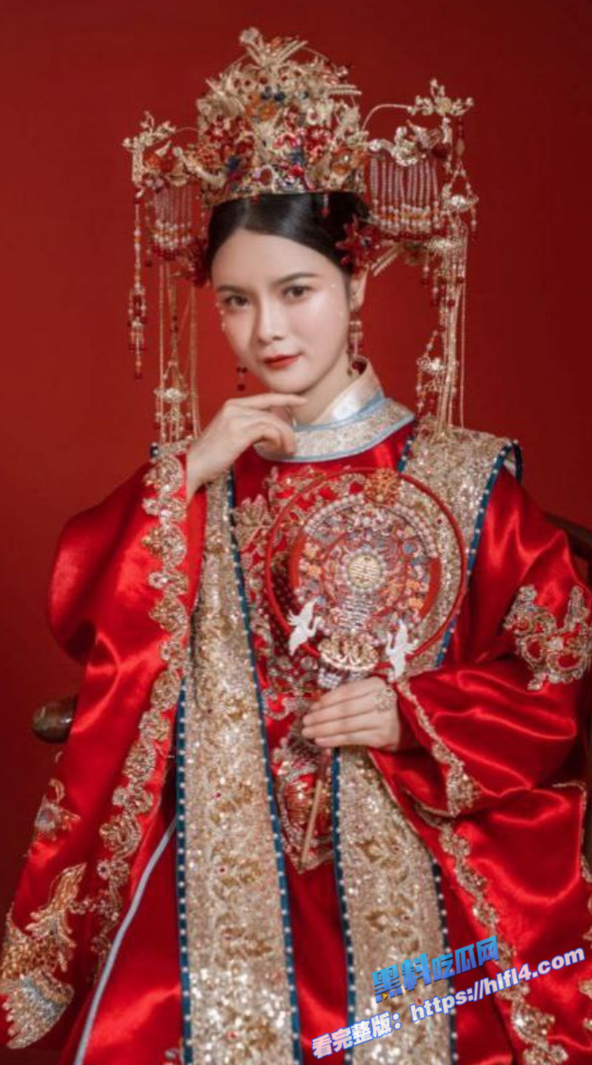 瓜友投稿 广东深圳的静静结婚不到一个月就出轨 上了床就是骚母狗3