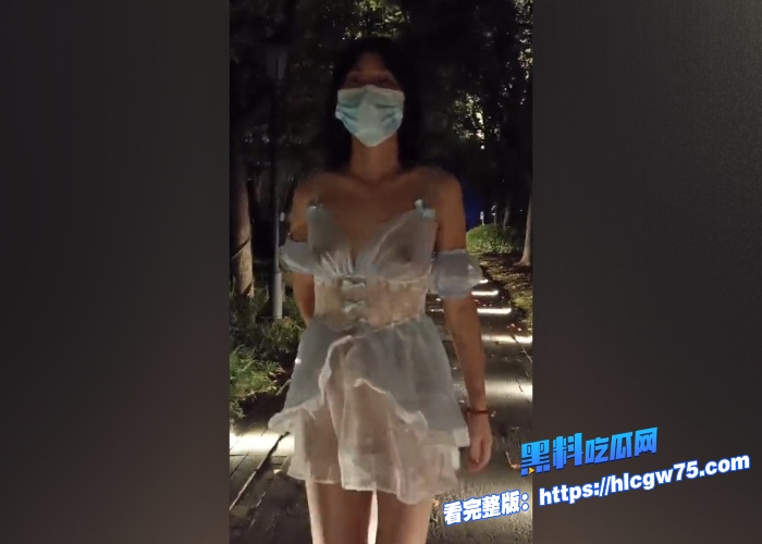 浙江风骚苗条少妇小鸟医人户外露出视频合集真空透明瑜伽裤小穴都能看见户型 图3 浙江风骚苗条少妇小鸟医人户外露出视频合集真空透明瑜伽裤小穴都能看见户型 图3
