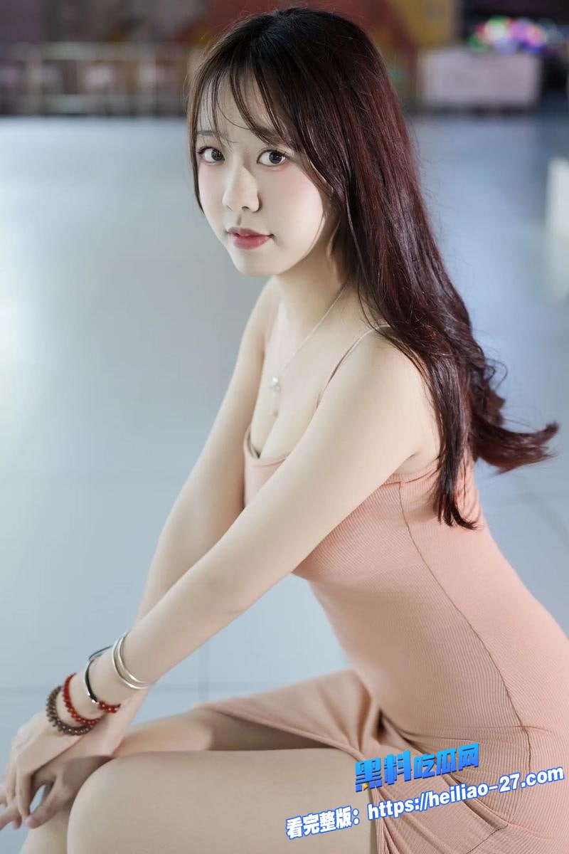 继母出轨被儿子抓包儿子要挟做爱封口却遭辱骂计划失败恼羞成怒强行撕开继母内裤霸王硬上弓5 继母出轨被儿子抓包儿子要挟做爱封口却遭辱骂计划失败恼羞成怒强行撕开继母内裤霸王硬上弓5