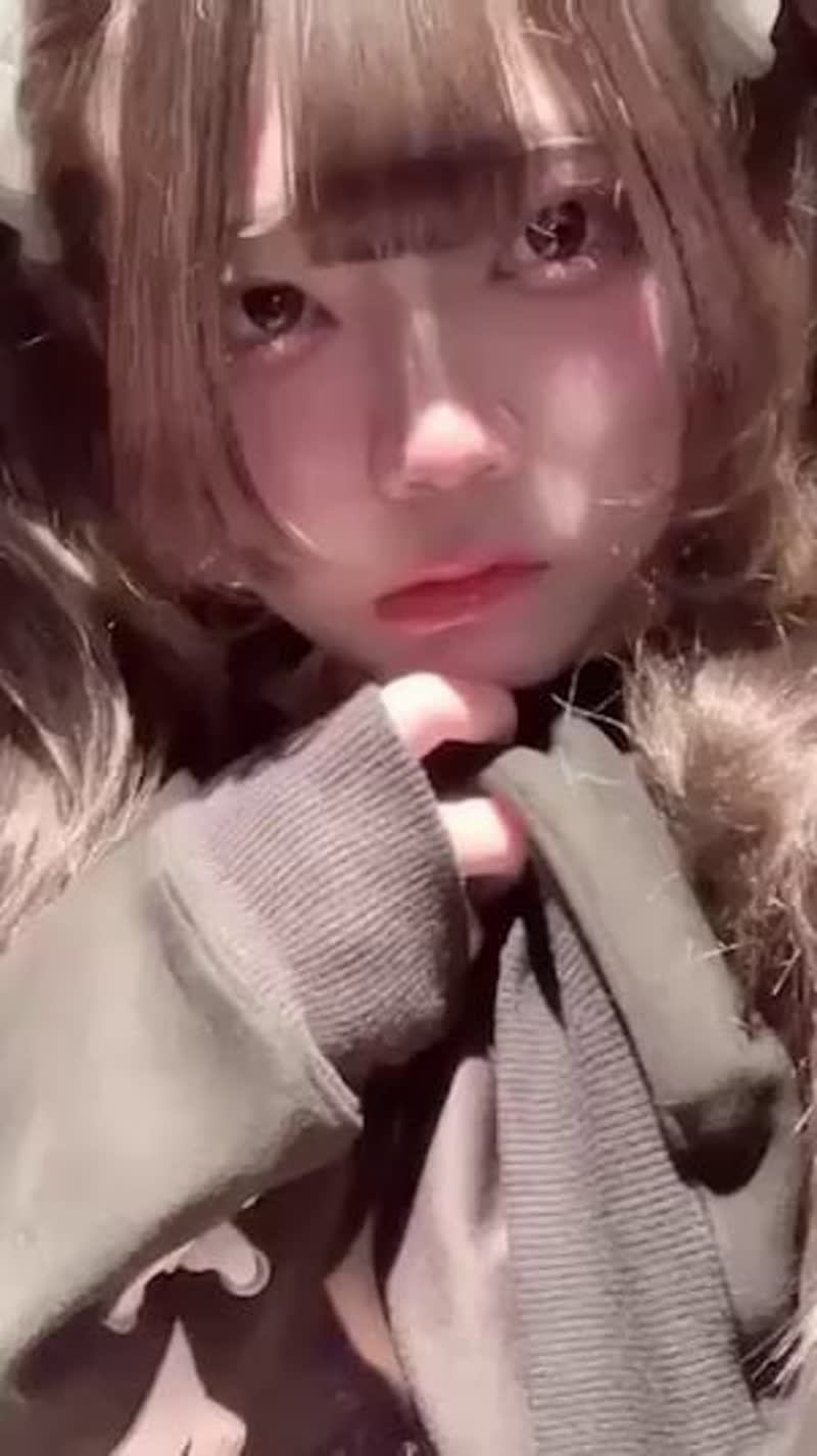 岛国成年双马尾女孩自拍!调教成小母狗公厕露出在马桶上自慰喷尿 岛国成年双马尾女孩自拍!调教成小母狗公厕露出在马桶上自慰喷尿
