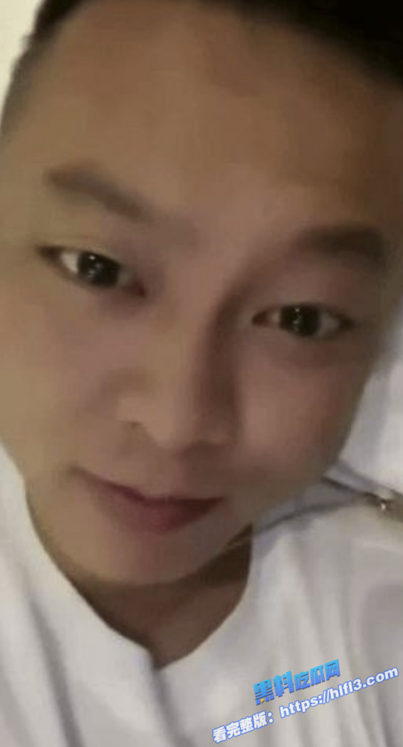 抖音千万粉丝网红 胜仔 与抖音音乐人 芮甜甜 不雅视频流出 胜仔吃芮甜甜的小葡萄！5