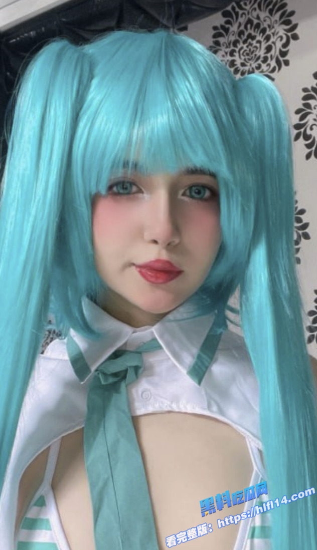 西班牙福利姬网红 LimayMonitaChina cos初音未来 喜欢舔鸡吧 被大屌无情爆操！1