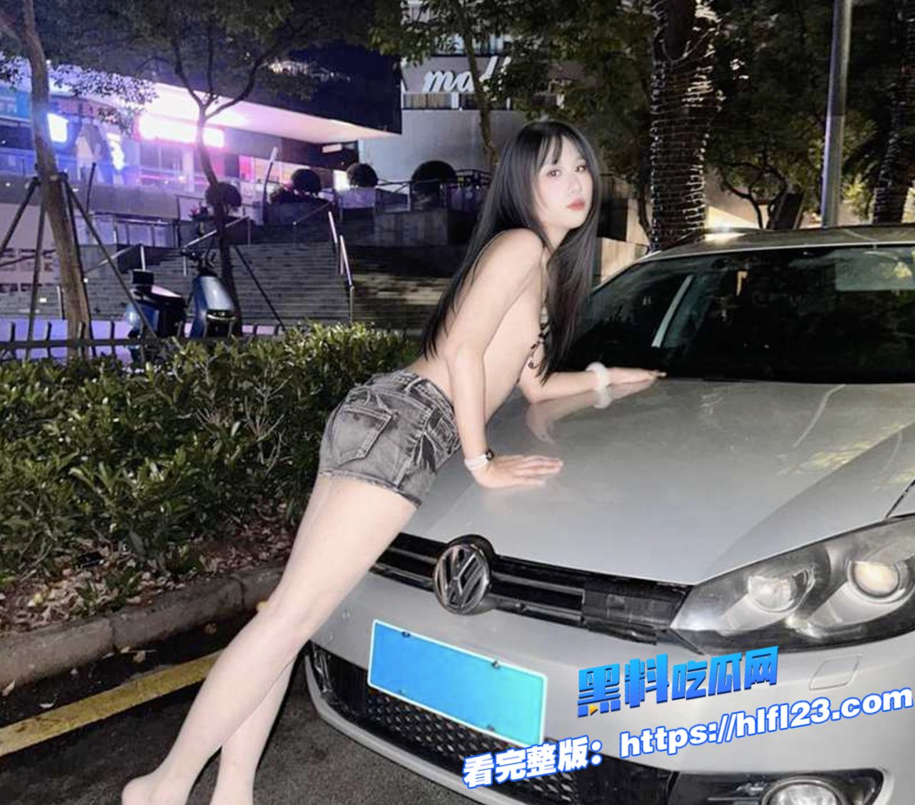 广州萤火虫漫展上演惊天一幕 伪娘阳台上演春宫大戏 楼下聚满了吃瓜观众！漫展是真乱 图片6