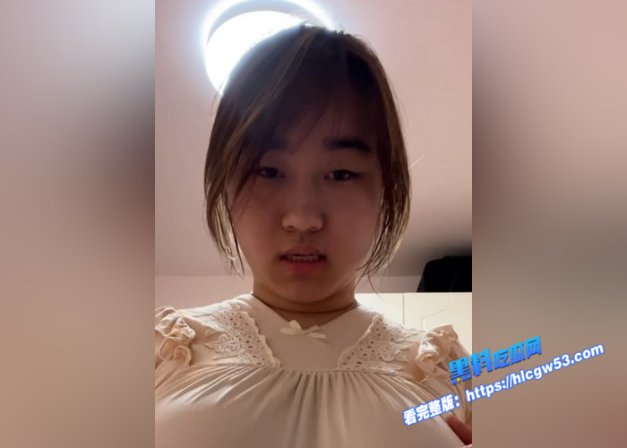洛杉矶留学生 刘晓烨 重度性瘾母狗 约炮视频曝光 超大杯豪华巨乳 骑乘大洋屌 十分淫荡1 洛杉矶留学生 刘晓烨 重度性瘾母狗 约炮视频曝光 超大杯豪华巨乳 骑乘大洋屌 十分淫荡1