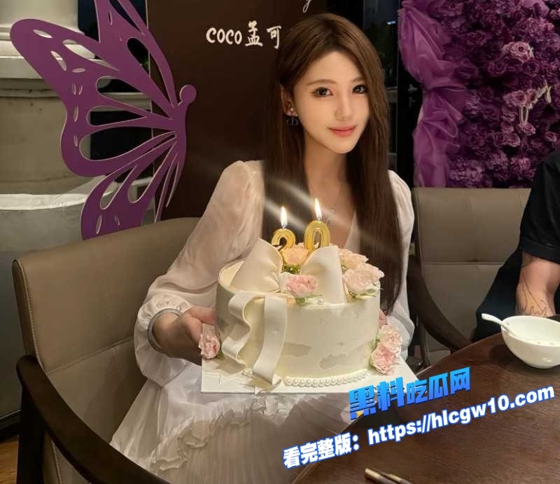变形记富二代黄润秋出轨曝光酒吧当众接吻被女友Coco孟可佳实锤4 变形记富二代黄润秋出轨曝光酒吧当众接吻被女友Coco孟可佳实锤4