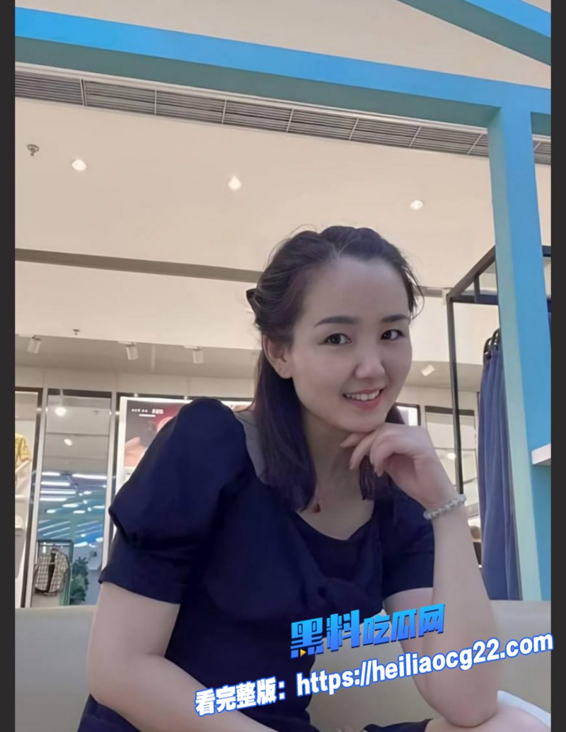 周大福人妻销售3