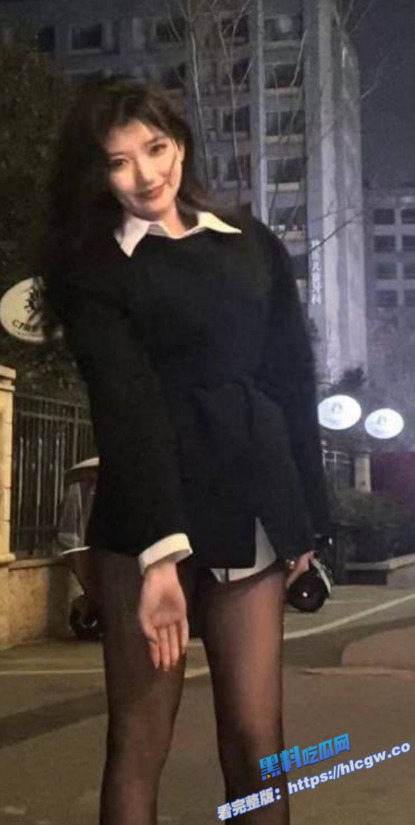 高颜值反差婊 表面清纯 内心淫荡 母狗和男友啪啪做爱视频流出！图1
