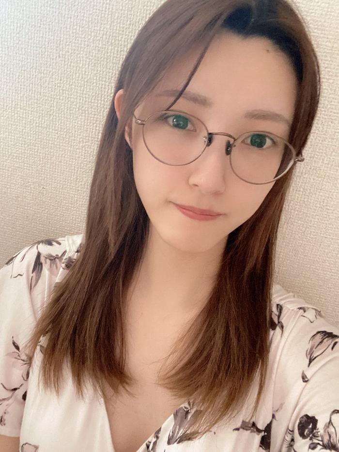 李宗恒被曝光以签约的形式 诱惑日本女优森泽佳奈线下约炮图7.jpg