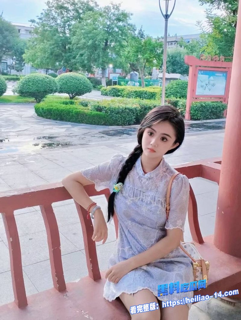 姐姐欠下巨债竟拉弟弟下海各种后入啪啪镜头尺度爆表 4 姐姐欠下巨债竟拉弟弟下海各种后入啪啪镜头尺度爆表 4