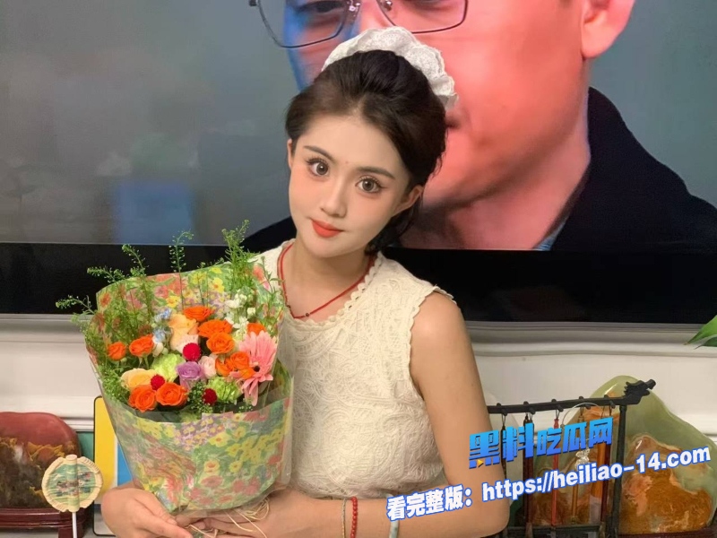 姐姐欠下巨债竟拉弟弟下海各种后入啪啪镜头尺度爆表 5 姐姐欠下巨债竟拉弟弟下海各种后入啪啪镜头尺度爆表 5
