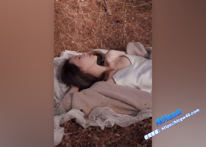 极品美腿蜜臀美女被男友调成母狗酒店3P前后夹击后入爆操打桩淫叫声悦耳 图3WH700x500px