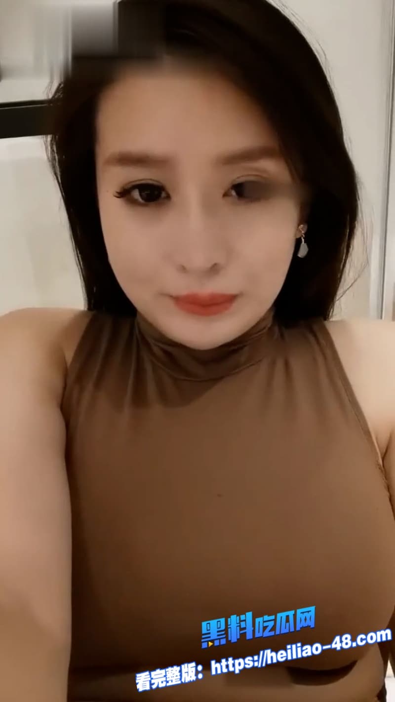 网红牛奶秋刀姨明码标价200元10分钟抖音直播卖身材卖内裤这姐是真不怕封号啊 3 网红牛奶秋刀姨明码标价200元10分钟抖音直播卖身材卖内裤这姐是真不怕封号啊 3
