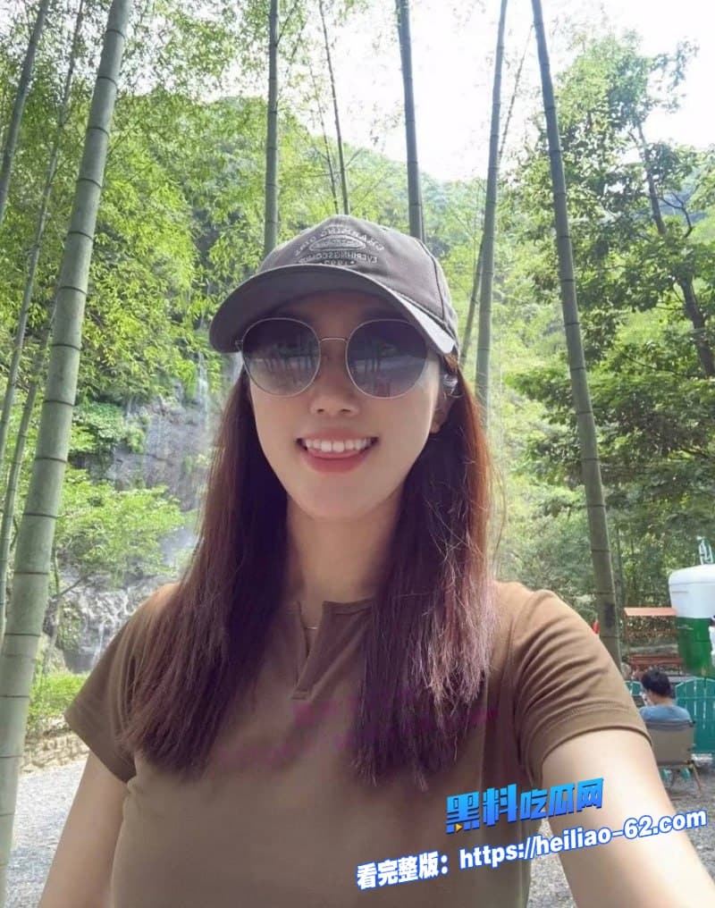 厉老二聊骚出轨被妻子抓包模范夫妻人设崩塌成全网热搜聊天记录太劲爆了14