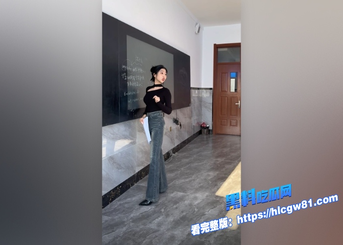 当你约炮遇到自己的高中暗恋对象熟人你会怎么办真实发生在探花视频里面精彩对白最后也是把女主操到腿软 女主竟然还是老师 图5 当你约炮遇到自己的高中暗恋对象熟人你会怎么办真实发生在探花视频里面精彩对白最后也是把女主操到腿软 女主竟然还是老师 图5