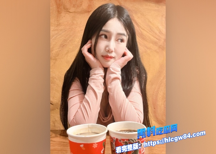 深圳最骚的人妻 深圳小梨涡 土豪私人定制视频曝光 火辣身材户外全裸口交大屌十分刺激! 2 深圳最骚的人妻 深圳小梨涡 土豪私人定制视频曝光 火辣身材户外全裸口交大屌十分刺激! 2