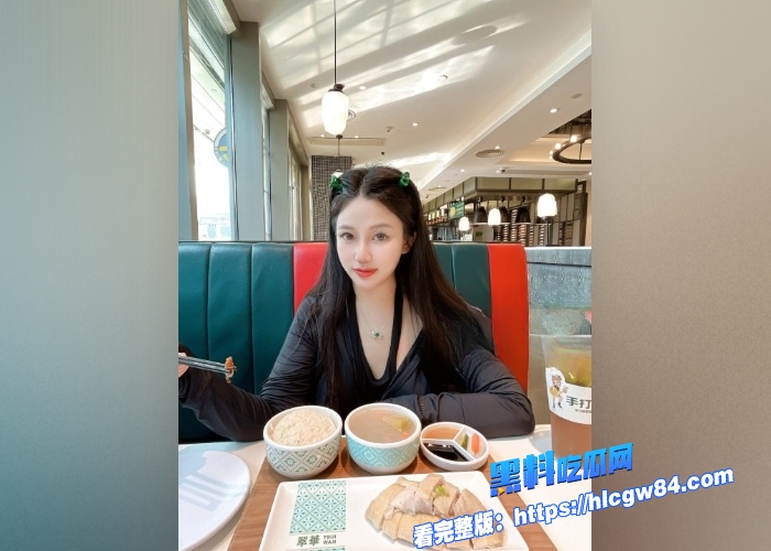 深圳最骚的人妻 深圳小梨涡 土豪私人定制视频曝光 火辣身材户外全裸口交大屌十分刺激! 3 深圳最骚的人妻 深圳小梨涡 土豪私人定制视频曝光 火辣身材户外全裸口交大屌十分刺激! 3