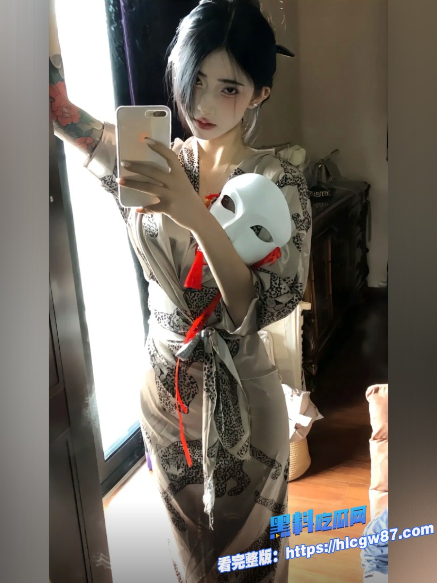 花臂花奶多毛逼女神自慰 6 花臂花奶多毛逼女神自慰 6