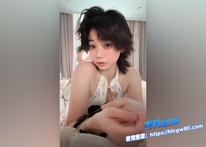 抖音300万童颜巨乳网红星野被扒出猛料大战榜一光头哥视频曝光完美露脸实锤这纤细身材看的流口水 图5