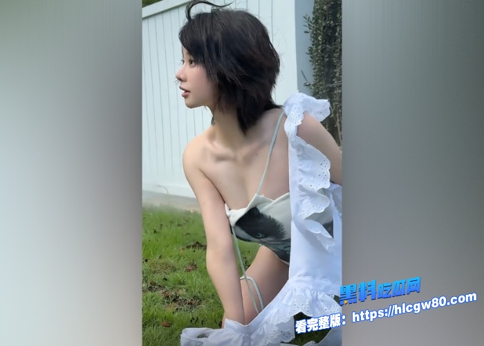 抖音300万童颜巨乳网红星野被扒出猛料大战榜一光头哥视频曝光完美露脸实锤这纤细身材看的流口水 图7