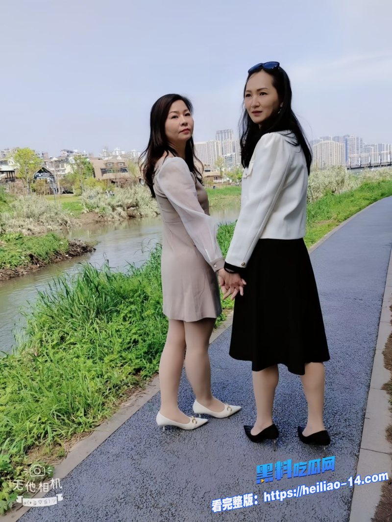 36岁大学老师杨颖熟女蜜桃臀诱惑外表知性优雅私下绿帽淫妻 3 36岁大学老师杨颖熟女蜜桃臀诱惑外表知性优雅私下绿帽淫妻 3