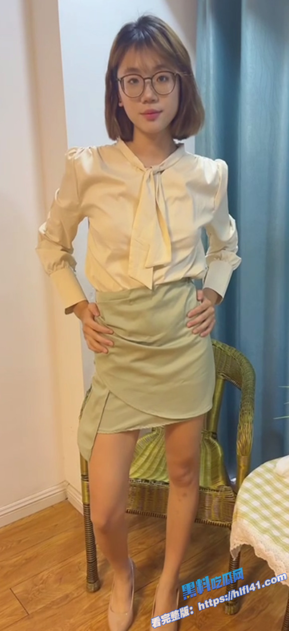 快手16万粉网红少妇 芬姐 大尺度自慰私拍福利流出 小骚穴被搞得淫水直冒5 快手16万粉网红少妇 芬姐 大尺度自慰私拍福利流出 小骚穴被搞得淫水直冒5