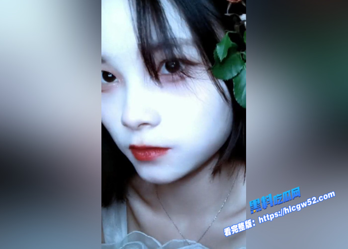 真实偷拍!偷拍自己的姐姐和表妹洗澡 姐姐身材苗条很有御姐范 表妹酮体粉嫩 诱惑力十足6 真实偷拍!偷拍自己的姐姐和表妹洗澡 姐姐身材苗条很有御姐范 表妹酮体粉嫩 诱惑力十足6