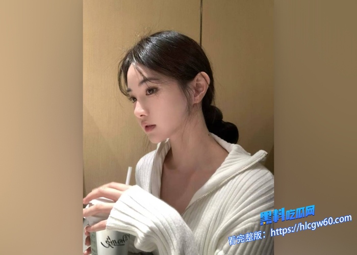 按摩小子原创首发第24期男技师上门按摩拍极品服装设计师做精油spa乳头若隐若现大奶肥臀好身材骚逼淫水直流趁其不备掏出肉棒无套插入 图6