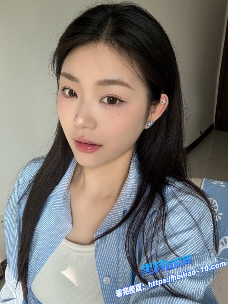 湖南师范大学刘梦欣被男友带到出租屋开干4 湖南师范大学刘梦欣被男友带到出租屋开干4