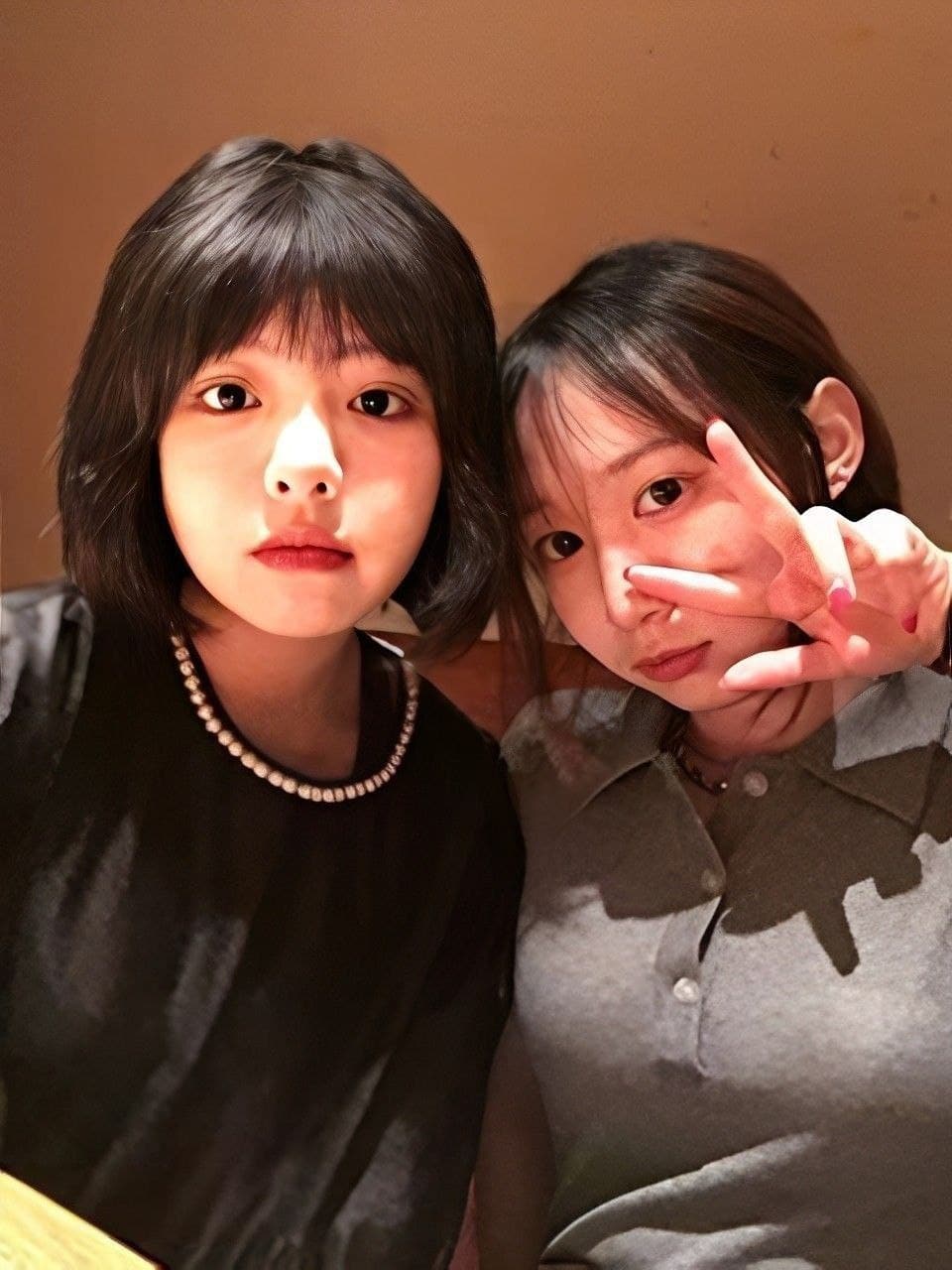 可爱美少女 李月 反差母狗私下是金主的母狗各种调教自慰啪啪
