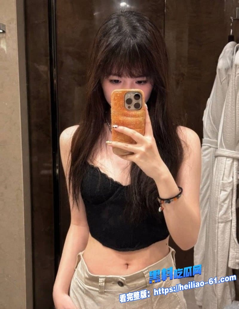 浙江工商大学班花王奕瑾劈腿翻车前任怒甩口交性爱视频清纯眼镜妹秒变母狗9 浙江工商大学班花王奕瑾劈腿翻车前任怒甩口交性爱视频清纯眼镜妹秒变母狗9