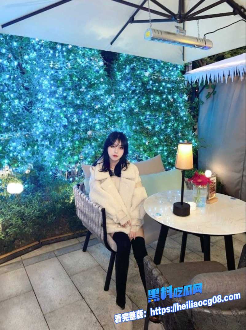 抖音网红天降之雯1